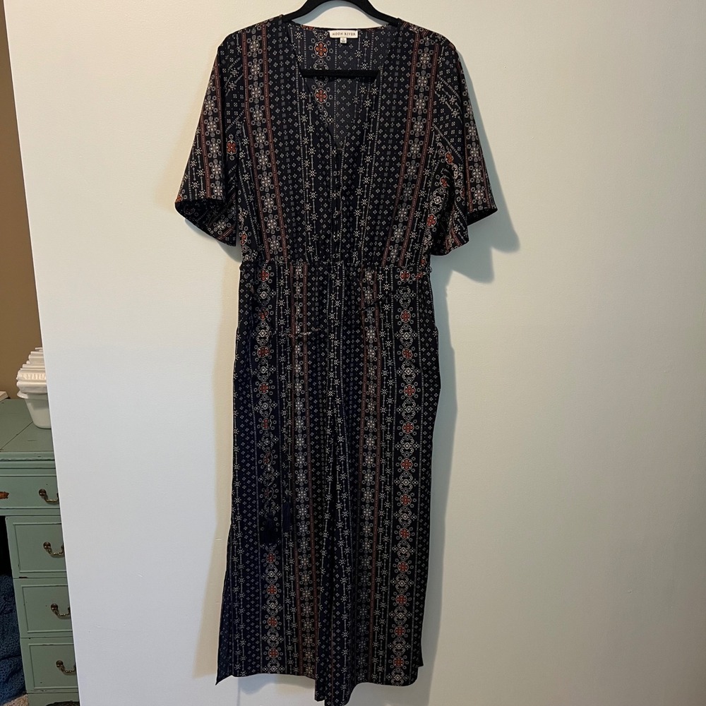 Moon River Navy Blue Boho Floral Wide Leg Jumpsuit Short Sleeve V-Neck Large